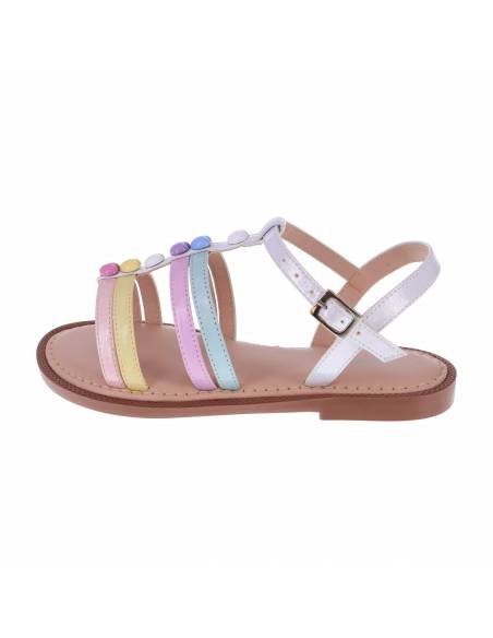 Sandalias planas para niña pequeña